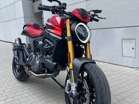 2022 Ducati Monster 937, красный, 1150000 рублей, вид 1