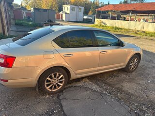 2015 Skoda Octavia III (A7), серебристый, 990000 рублей, вид 4