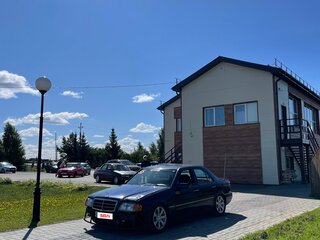 1997 Mercedes-Benz C-Класс 200 I (W202) Рестайлинг, синий, 225000 рублей, вид 3