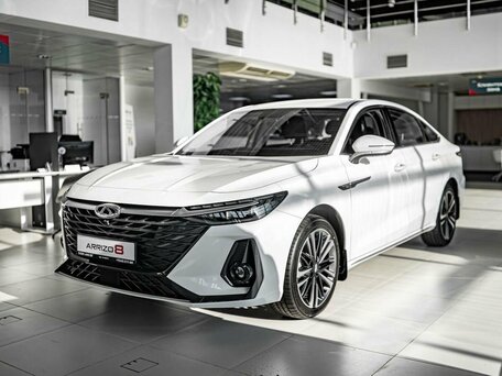 Chery Arrizo 8