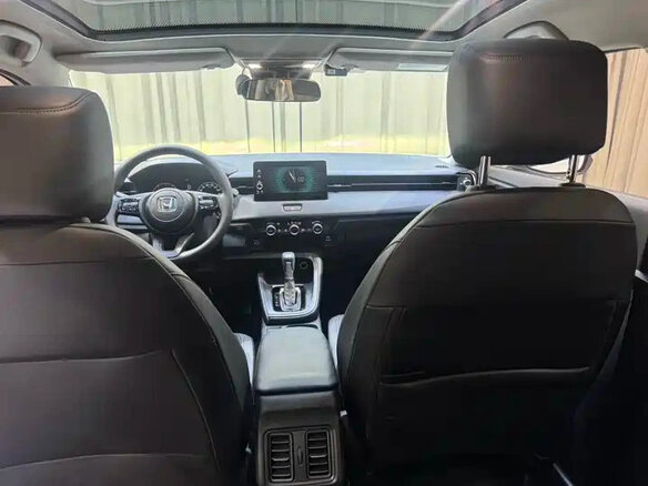 2023 Honda Vezel II, белый, 1442000 рублей - вид 7