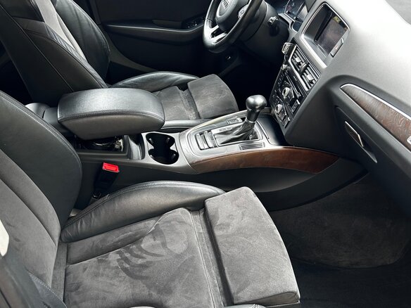 2015 Audi Q5 I (8R) Рестайлинг, чёрный, 2200000 рублей - вид 12
