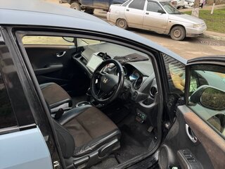 2013 Honda Fit Shuttle I Рестайлинг, серый, 800000 рублей, вид 4