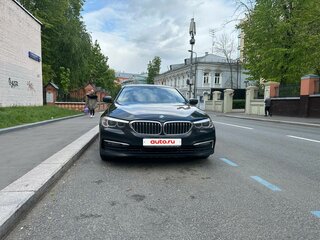 2019 BMW 5 серии 520d VII (G30/G31/G38), чёрный, 2450000 рублей, вид 3