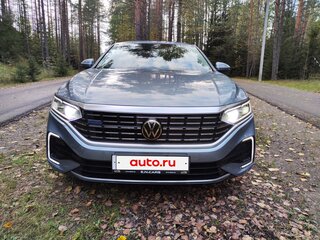 2021 Volkswagen Passat GTE B8 Рестайлинг, синий, 3499000 рублей, вид 2