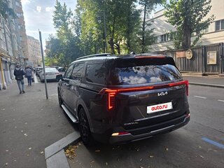 2024 Kia Carnival IV Рестайлинг, чёрный, 5900000 рублей, вид 3