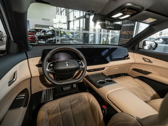 2025 Changan CS75 Plus IV, серый - вид 2