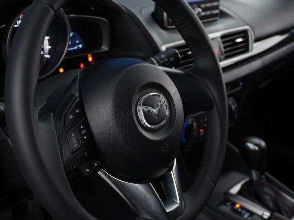 2014 Mazda 3 III (BM), чёрный, 1487444 рублей - вид 11
