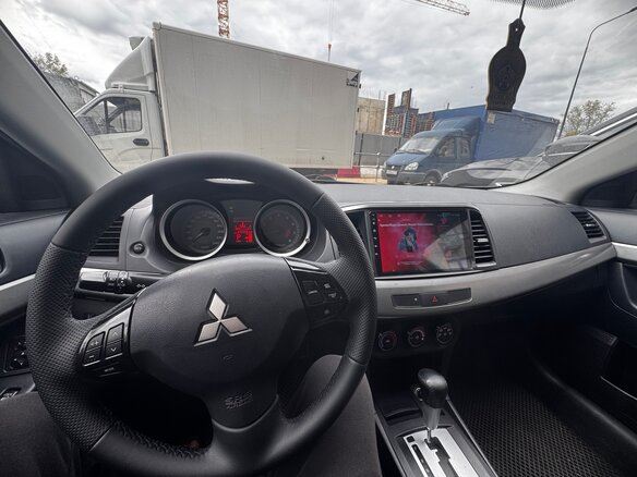 2007 Mitsubishi Lancer X, серый, 800000 рублей - вид 4
