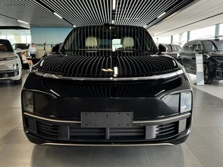 2025 Li Auto (Lixiang) L9 52.3 kWh I Рестайлинг, чёрный, 11990000 рублей, вид 3