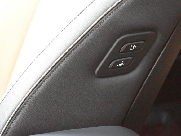 2021 Hyundai Santa Fe IV Рестайлинг, белый, 4199999 рублей - вид 16