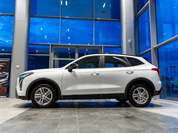2026 Haval Jolion I Рестайлинг, белый - вид 3