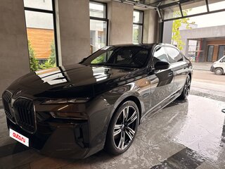 2023 BMW i7 xDrive60 I (G70), серый, 13900000 рублей, вид 1