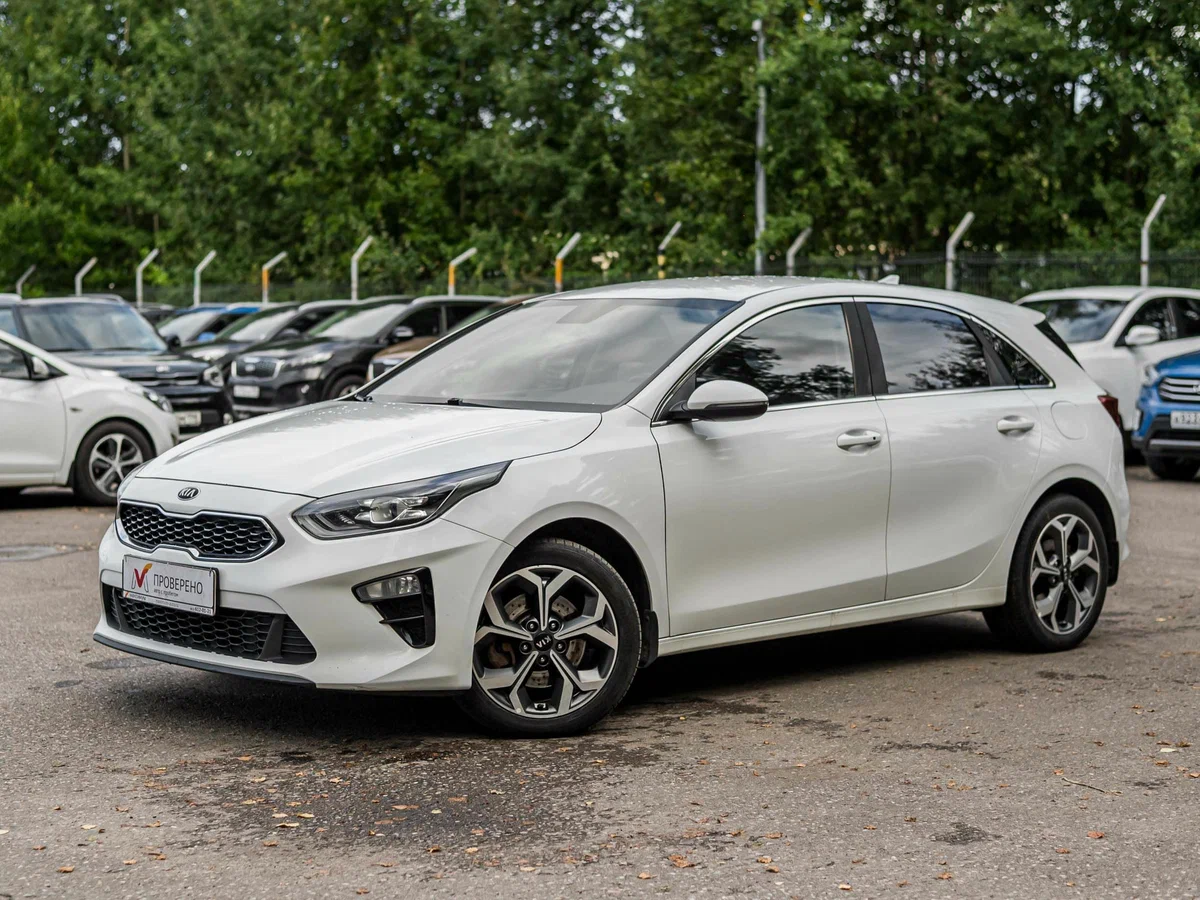 Открыть фотографии: Kia Ceed III