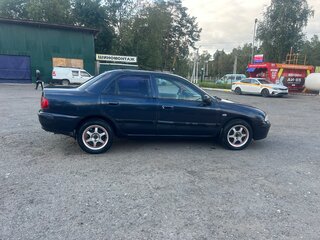 2001 Mitsubishi Carisma I Рестайлинг, синий, 190000 рублей, вид 3