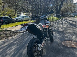 2011 KTM 690 SMC, оранжевый, 450000 рублей, вид 4