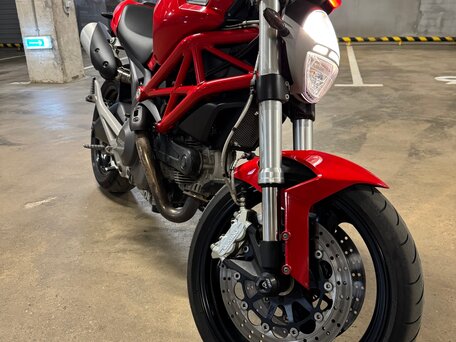 2014 Ducati Monster 696, красный, 450000 рублей, вид 3