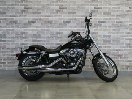 2008 Harley-Davidson Street Bob, чёрный, 722000 рублей, вид 1