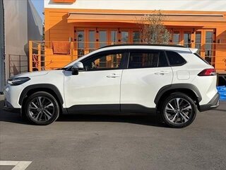 2023 Toyota Corolla Cross I, белый, 2190999 рублей, вид 3