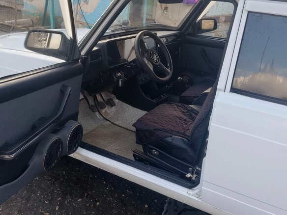 2009 Lada (ВАЗ) 2107, белый, 260000 рублей - вид 1