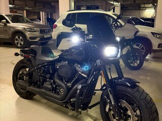 2018 Harley-Davidson Fat Bob, чёрный, 2000000 рублей, вид 1