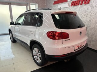 2016 Volkswagen Tiguan Euro 6 I Рестайлинг, белый, 1665000 рублей, вид 3
