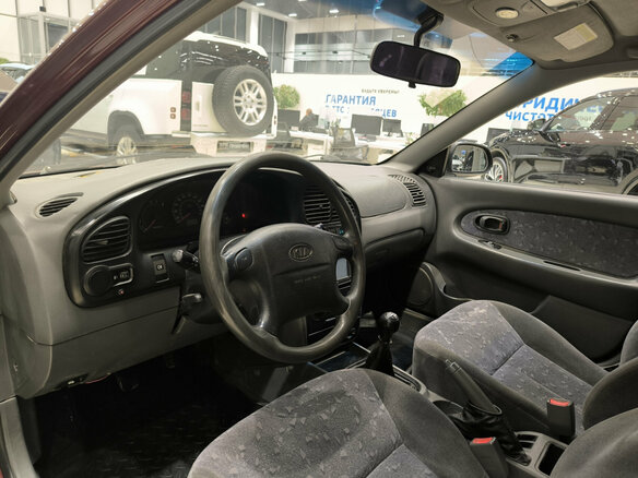 2006 Kia Spectra I Рестайлинг 2, красный, 240000 рублей - вид 15