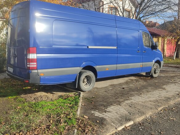 2010 Mercedes-Benz Sprinter, синий, 1700000 рублей - вид 5