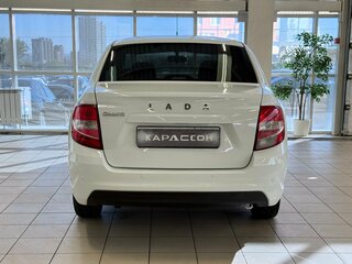 2021 Lada (ВАЗ) Granta I Рестайлинг, белый, 780000 рублей, вид 4