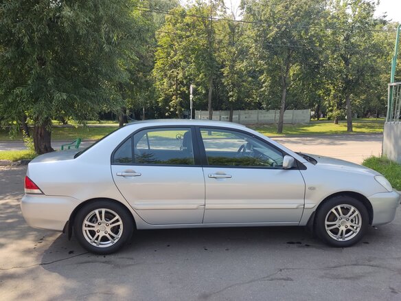 2006 Mitsubishi Lancer IX, серый, 850000 рублей - вид 3
