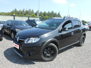 2015 Renault Sandero Stepway II, чёрный, 865000 рублей, вид 3