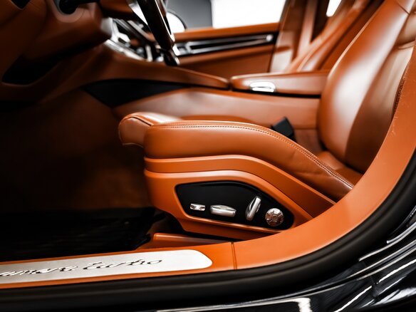2018 Porsche Panamera Turbo II, чёрный - вид 21