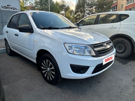 2017 Lada (ВАЗ) Granta I, белый, 470000 рублей, вид 4
