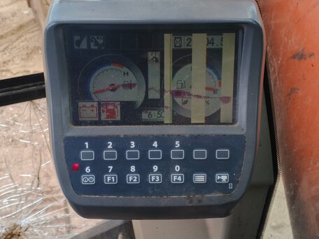 2008 Hitachi ZX200, оранжевый, 1700000 рублей, вид 2