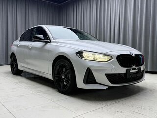 2022 BMW 1 серии 120i III (F52) Рестайлинг, белый, 1465000 рублей, вид 2
