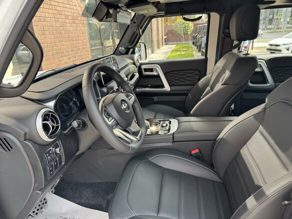 2026 BAIC BJ40 I Рестайлинг, белый - вид 2