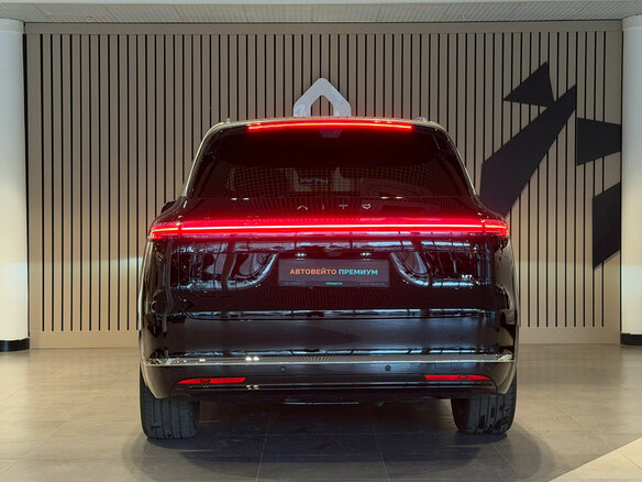 2026 Aito M7 53.4 kWh II, чёрный, 8700000 рублей - вид 26