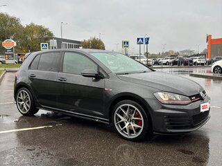 2014 Volkswagen Golf GTI VII, серый, 2099000 рублей, вид 2