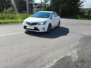 2012 Toyota Avensis III Рестайлинг, белый, 999999 рублей, вид 2