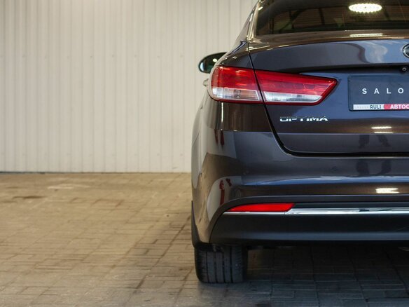 2017 Kia Optima IV, коричневый - вид 12