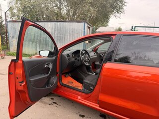 2018 Volkswagen Polo V Рестайлинг, красный, 1550000 рублей, вид 5