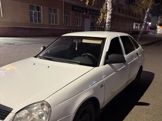 2011 Lada (ВАЗ) Priora I, белый, 130000 рублей, вид 2