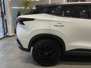 2024 Omoda C5 I, белый, 1899000 рублей, вид 4