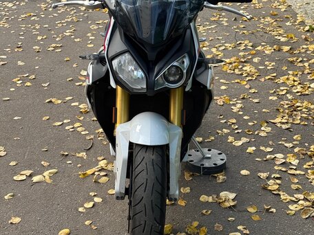2018 BMW S 1000 R, белый, 1222000 рублей, вид 3