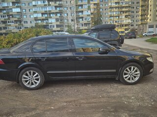 2012 Skoda Superb II, чёрный, 980000 рублей, вид 3