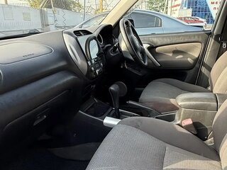 2004 Toyota RAV4 II (XA20) Рестайлинг, серебристый, 735000 рублей, вид 5