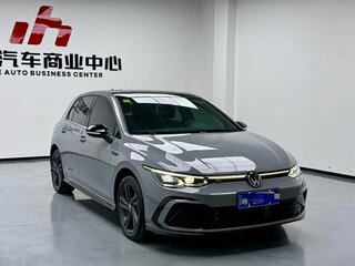 2023 Volkswagen Golf VIII, серый, 1950000 рублей, вид 1