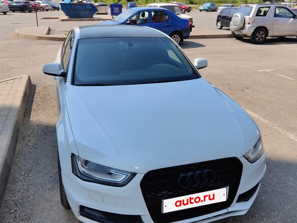 2012 Audi A4 IV (B8) Рестайлинг, белый, 1300000 рублей