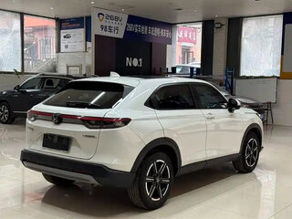 2023 Honda Vezel II, белый, 1485000 рублей, вид 5
