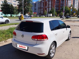 2011 Volkswagen Golf VI, белый, 580000 рублей, вид 4